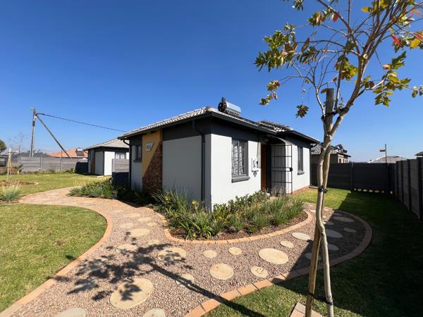 2 Bedroom House