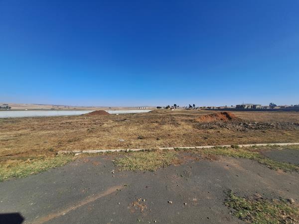 2 206 m² Land