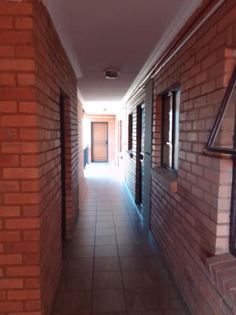1 Bedroom Flat