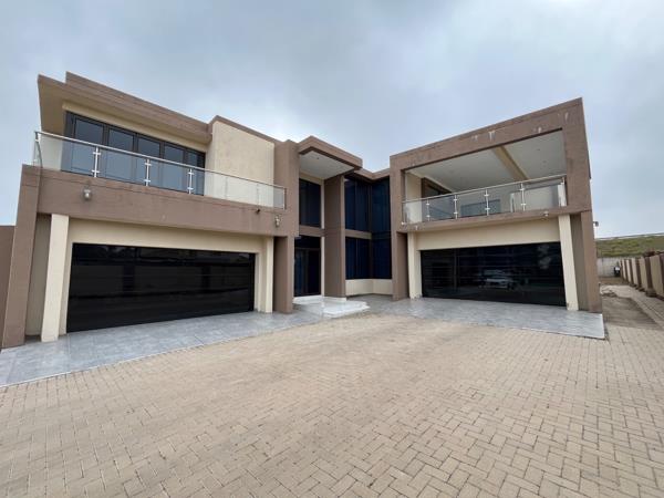 7 Bedroom House