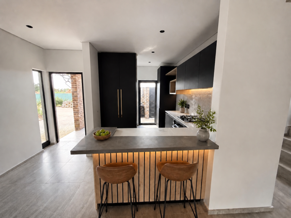 2 Bedroom Townhouse