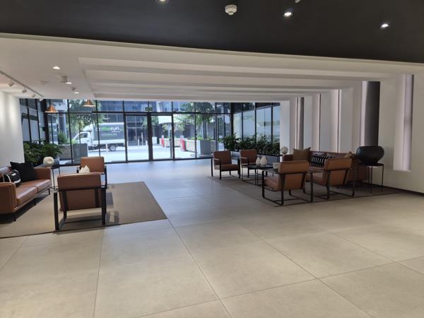 349 m² Commercial space