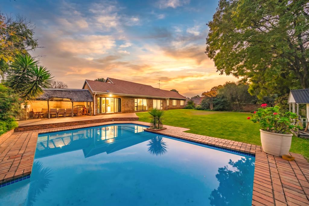 4 Bedroom House