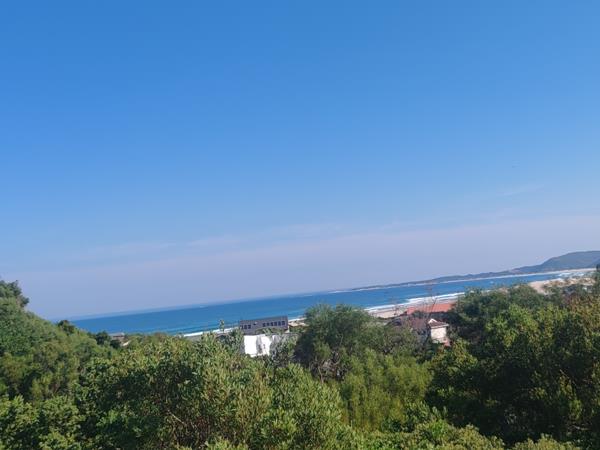 687 m² Land