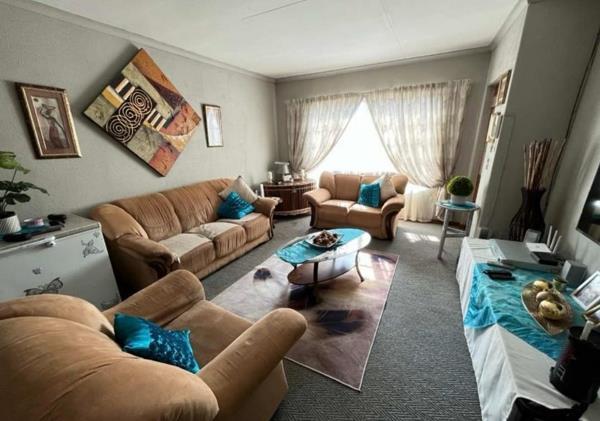 2 Bedroom House