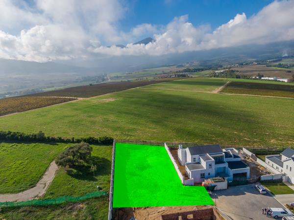 846 m² Land