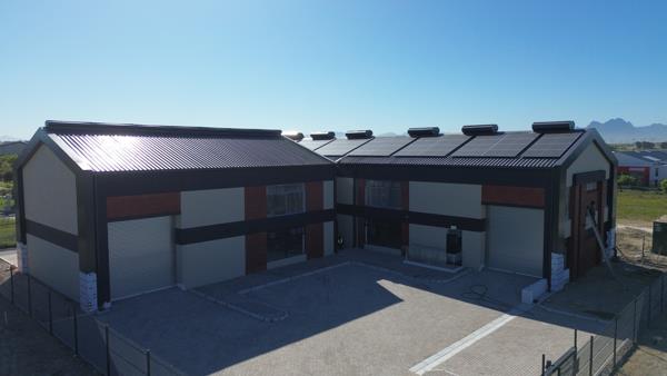 866 m² Industrial space