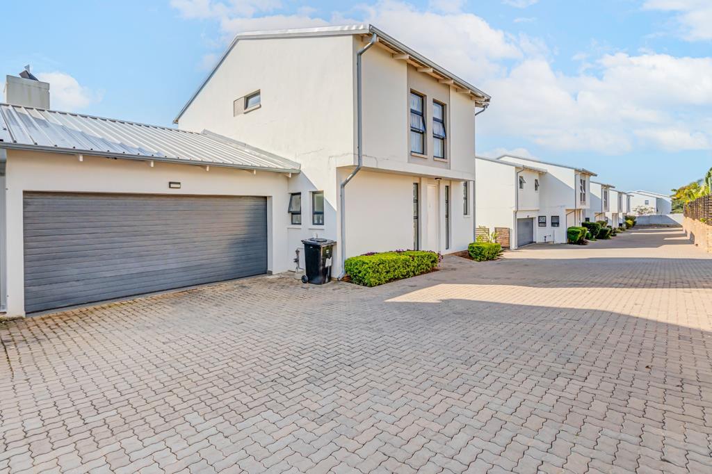 3 Bedroom Townhouse