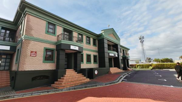 196 m² Office Space