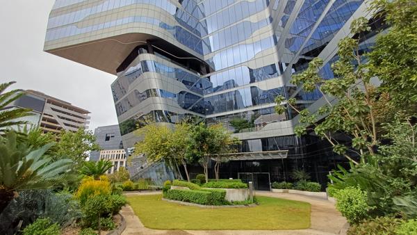 1 500 m² Commercial space