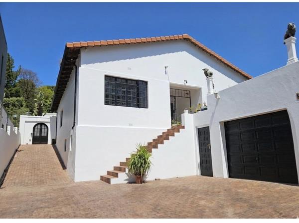 7.5 Bedroom House