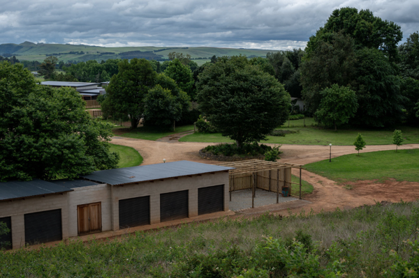 720 m² Land