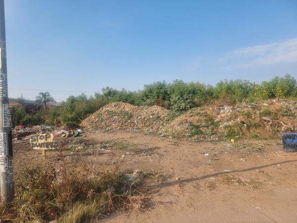 1 913 m² Land