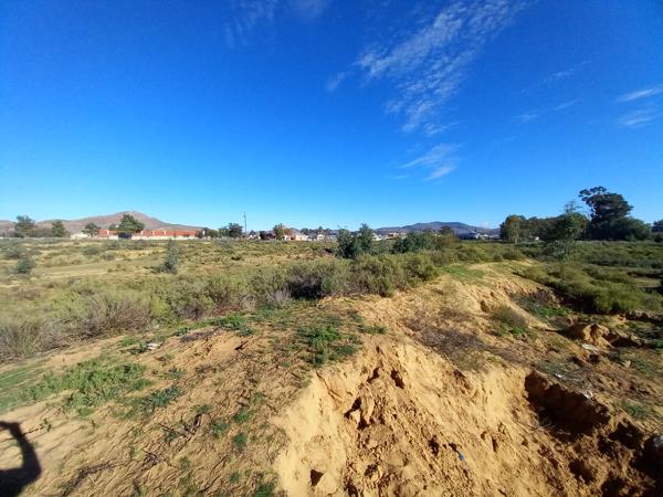 4 111 m² Land