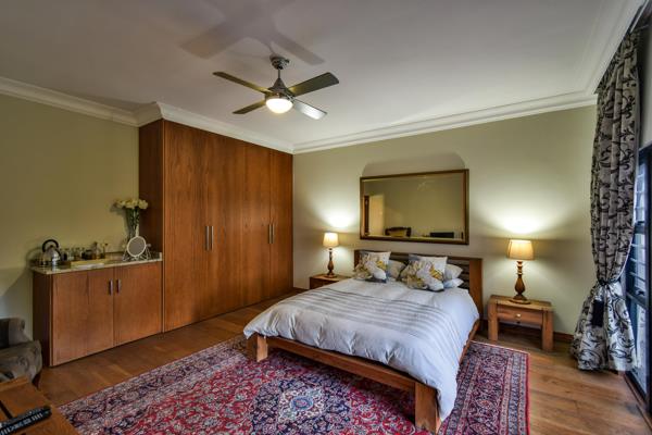 Photo of 4 Bedroom House in Roodeplaat
