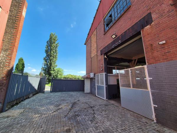 410 m² Industrial space