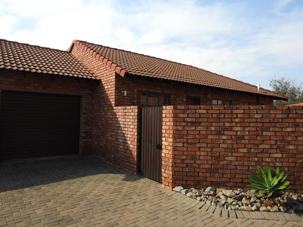 2 Bedroom Simplex