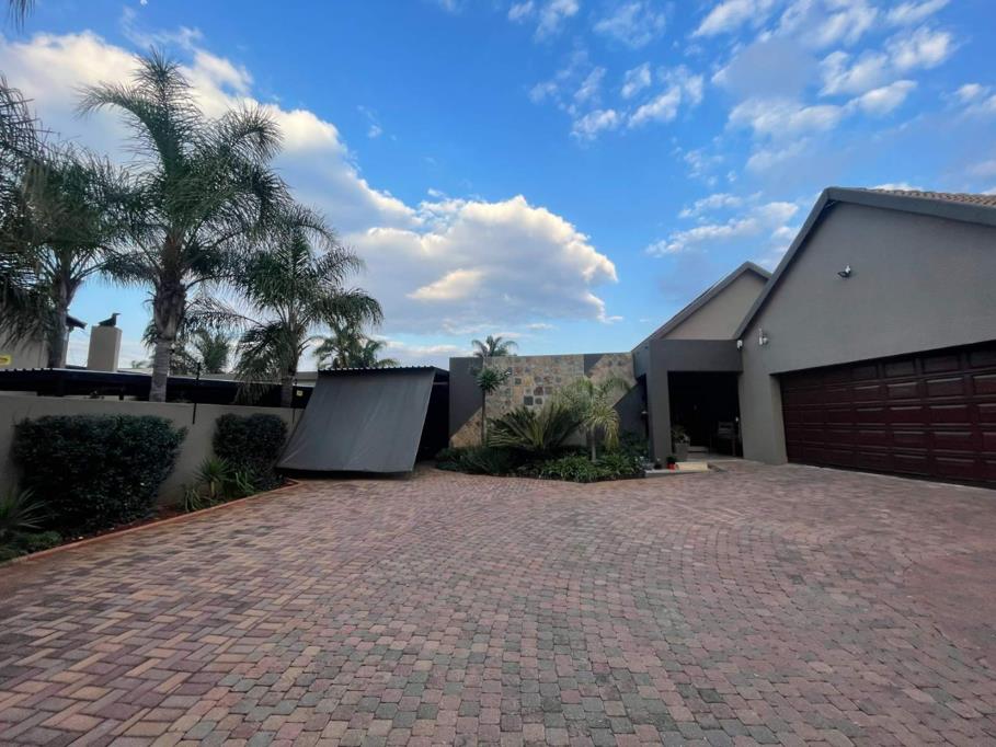4 Bedroom House