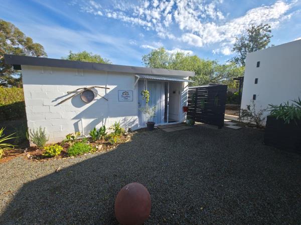 1 Bedroom Garden Cottage