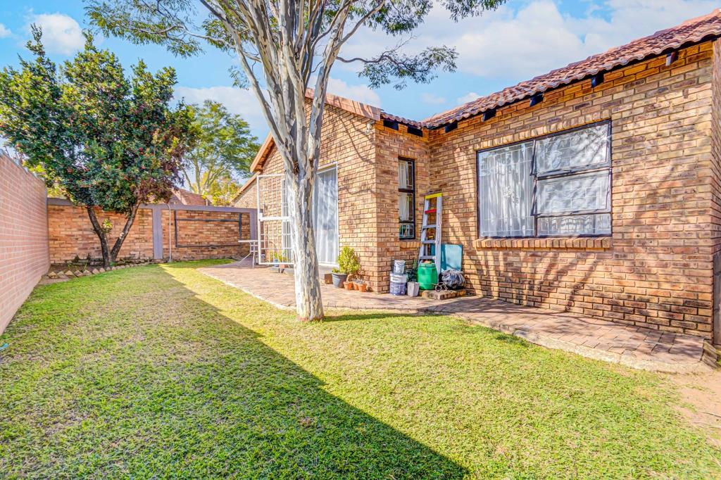 2 Bedroom Townhouse