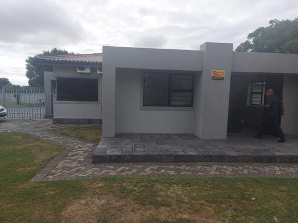 233 m² Commercial space