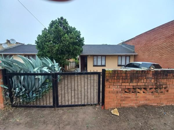 2 Bedroom House