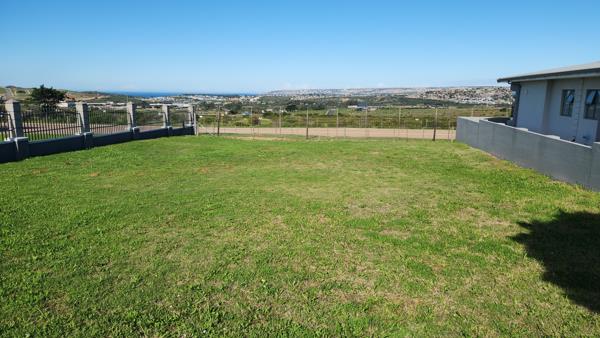 542 m² Land