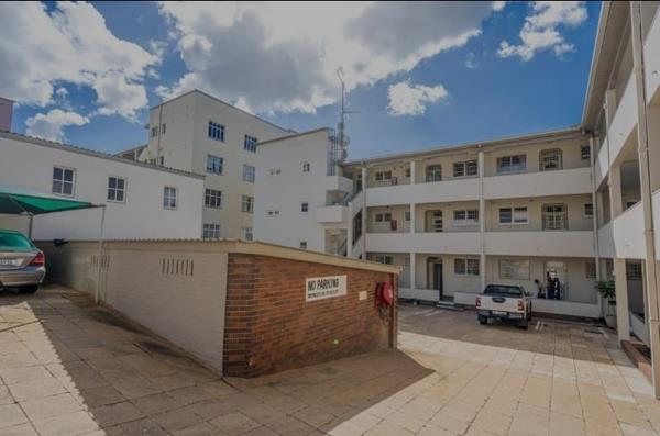 1.5 Bedroom Apartment