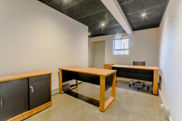 14.8 m² Commercial space