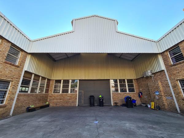 766 m² Industrial space
