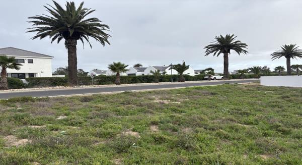 408 m² Land