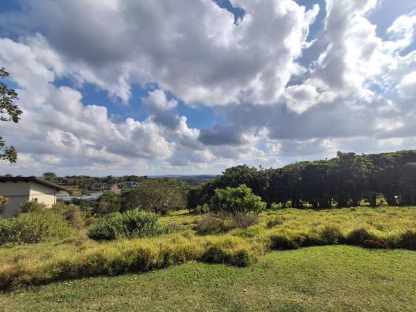 1 051 m² Land