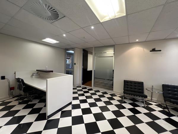 283 m² Commercial space