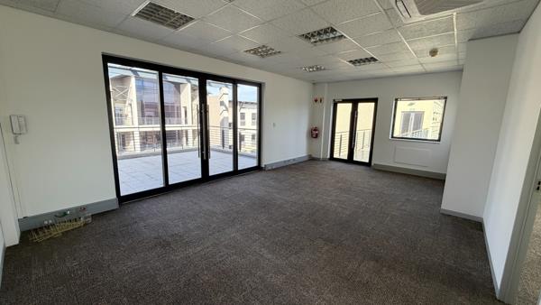 222 m² Office Space