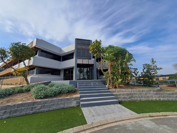300.7 m² Commercial space