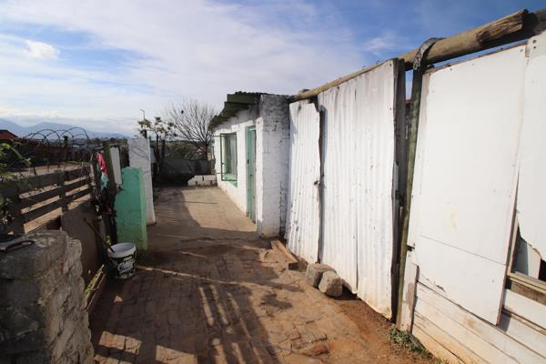 2 Bedroom House