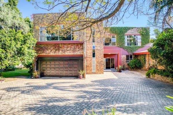 8 Bedroom House