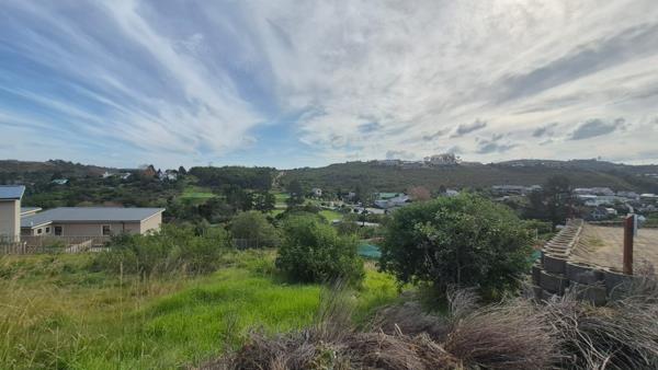 831 m² Land
