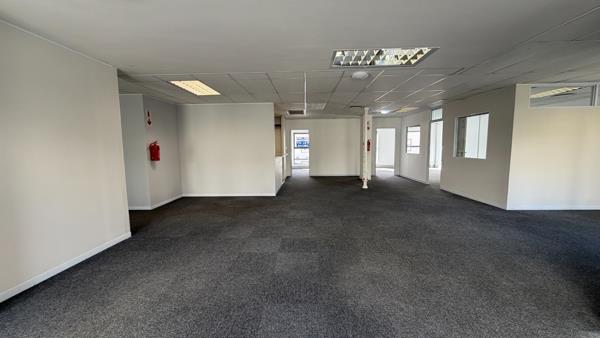 195 m² Office Space