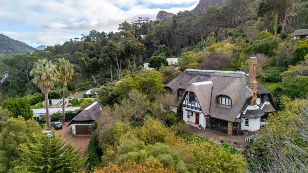 6 Bedroom House