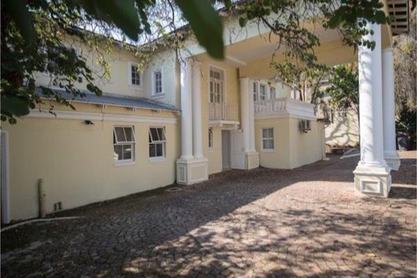 1 250 m² Commercial space