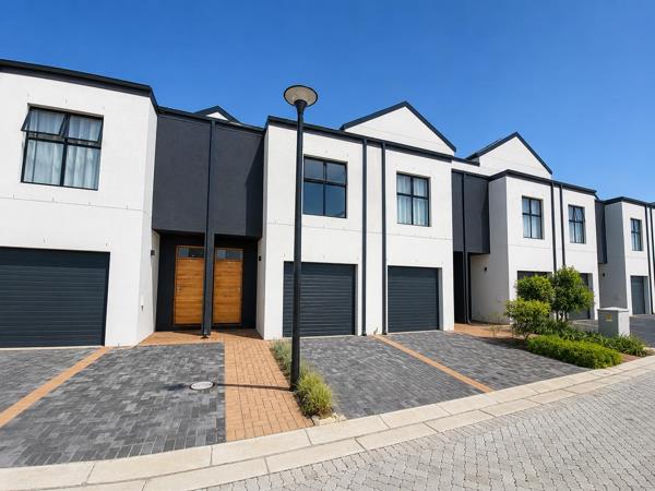3 Bedroom Townhouse