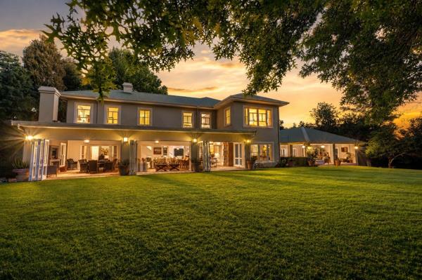 5 Bedroom House