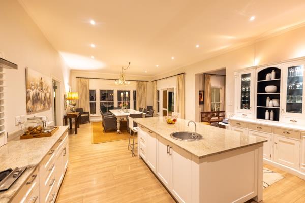 5 Bedroom House