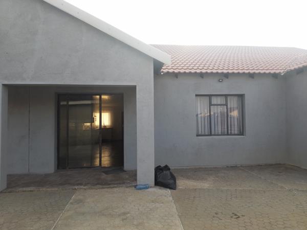 2 Bedroom Duplex