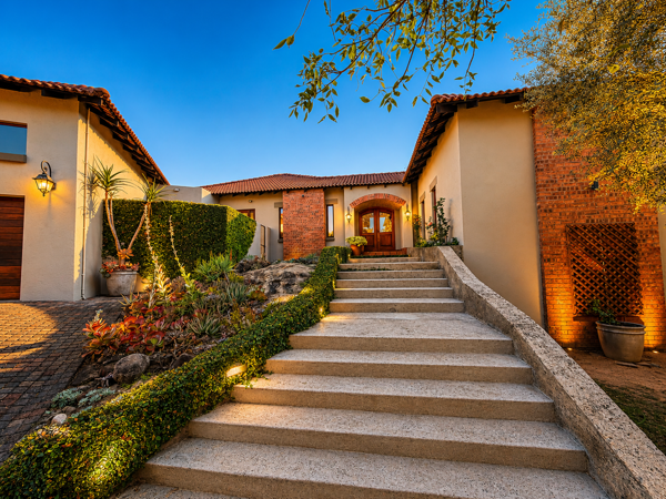 5 Bedroom House