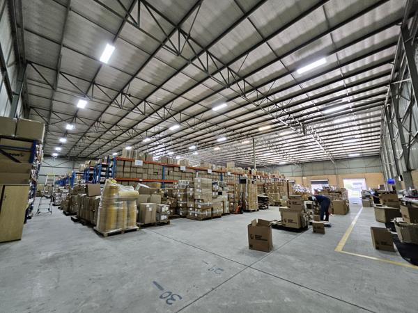 3 137 m² Industrial space