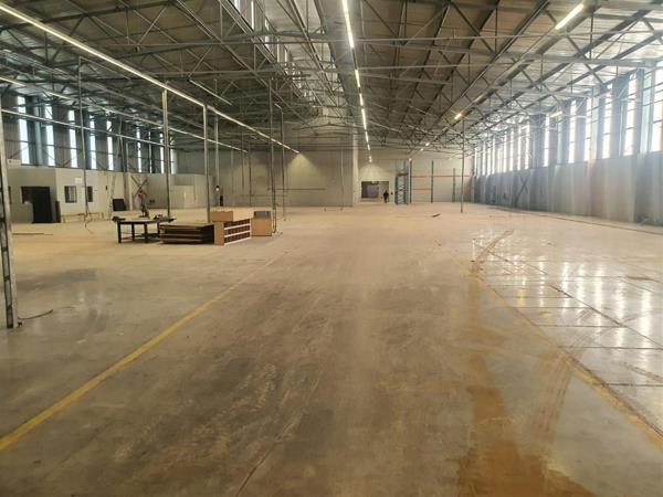 2 500 m² Industrial space