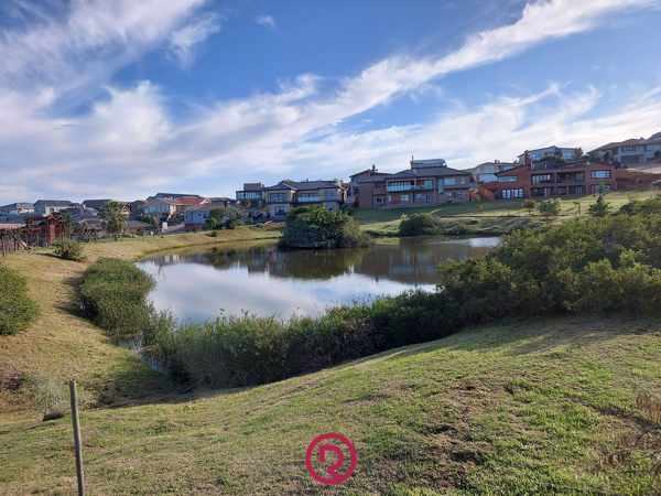 815 m² Land