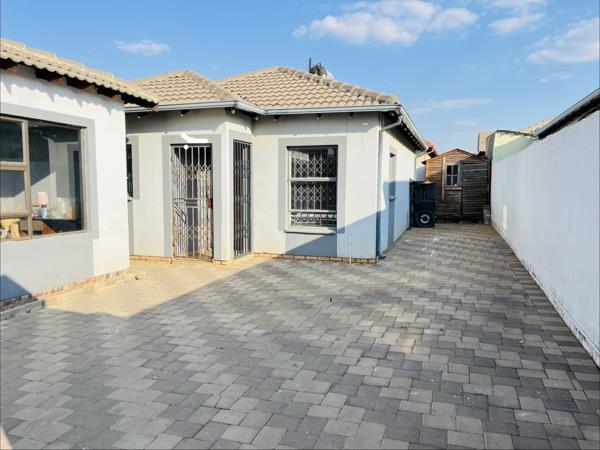 2 Bedroom House